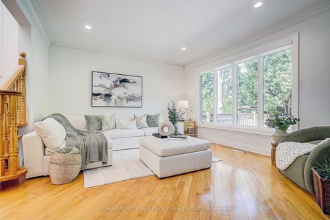 Photo 12 at 185 Wilfred Avenue, Willowdale East, Toronto