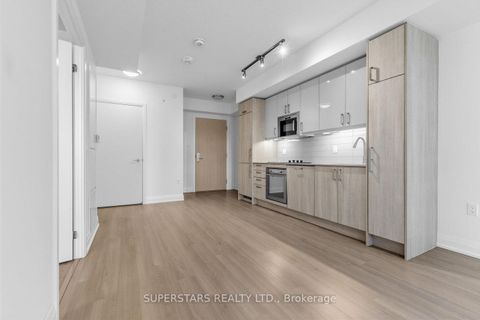 Photo 3 at 611 - 77 Mutual Street, Yonge Corridor, Toronto