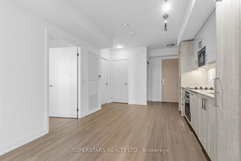 Photo 5 at 611 - 77 Mutual Street, Yonge Corridor, Toronto