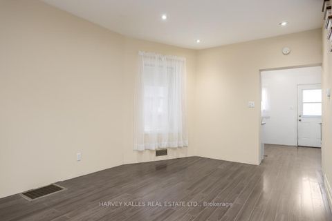 Photo 9 at 50 Ashdale Avenue, Coxwell, Toronto