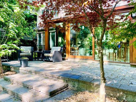 Photo 2 at 36 Donwoods Drive, York Mills, Toronto