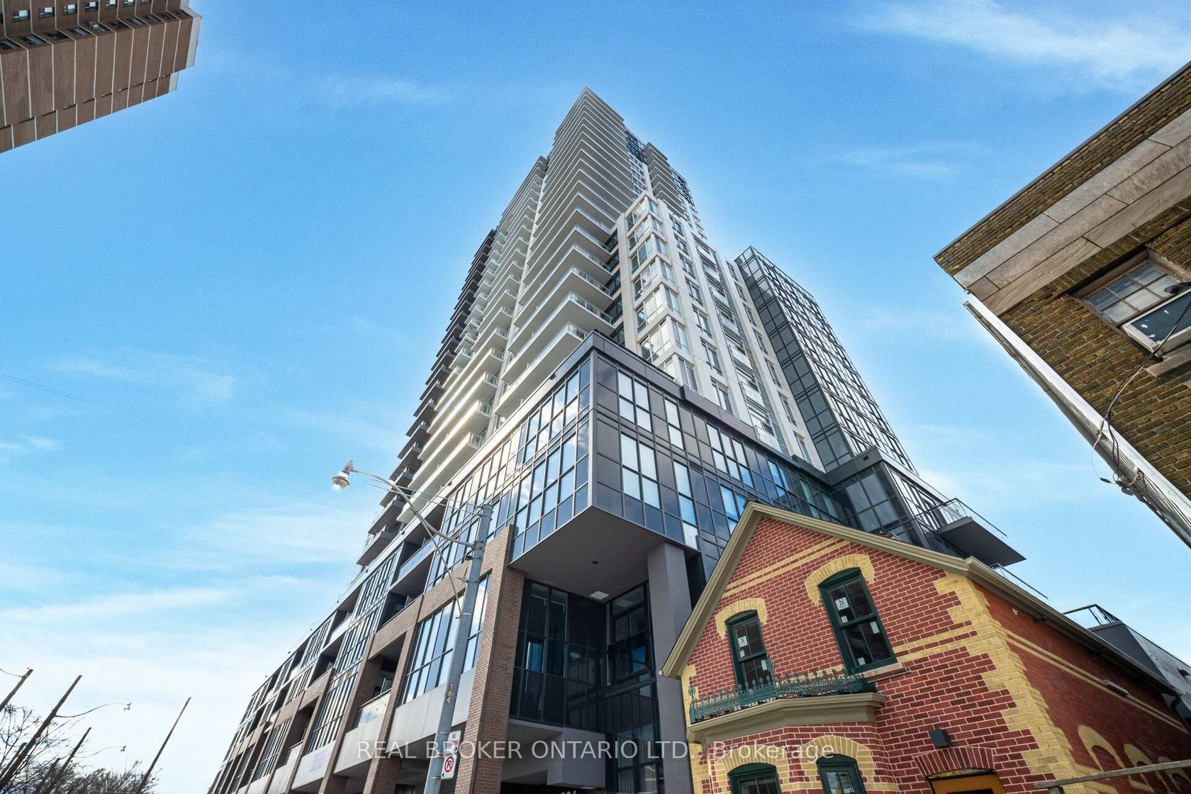 2602 - 286 Main Street, Danforth, Toronto 