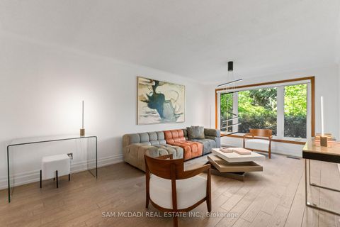Photo 8 at 5 Canterbury Crescent, Humber Valley, Toronto