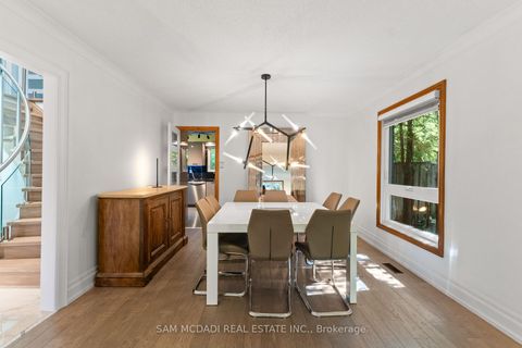 Photo 9 at 5 Canterbury Crescent, Humber Valley, Toronto