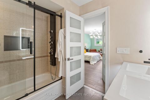 Photo 25 at 5 Canterbury Crescent, Humber Valley, Toronto