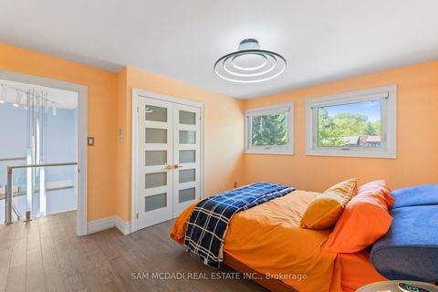 Photo 30 at 5 Canterbury Crescent, Humber Valley, Toronto