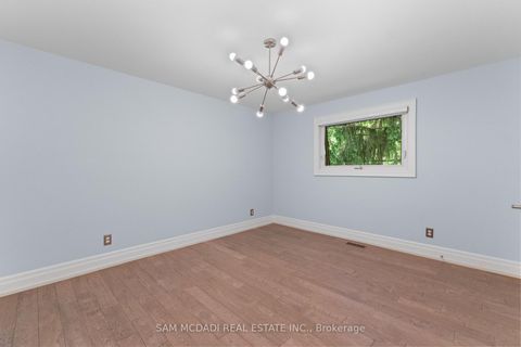Photo 31 at 5 Canterbury Crescent, Humber Valley, Toronto