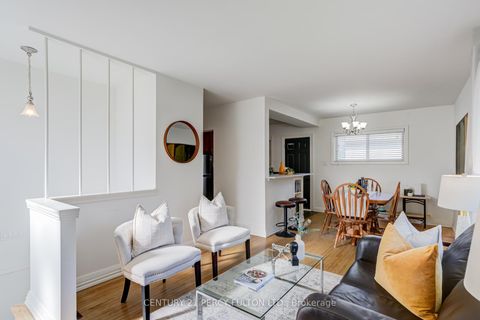 Photo 10 at 10 Mendip Crescent, Dorset Park, Toronto