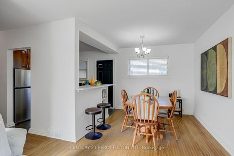 Photo 12 at 10 Mendip Crescent, Dorset Park, Toronto