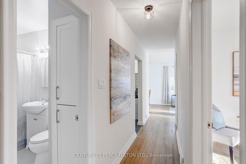 Photo 23 at 10 Mendip Crescent, Dorset Park, Toronto