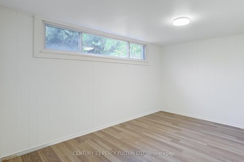 Photo 38 at 10 Mendip Crescent, Dorset Park, Toronto
