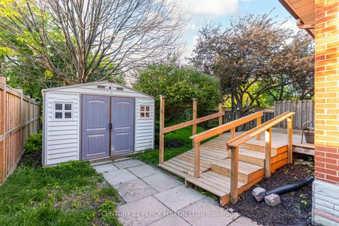 Photo 41 at 10 Mendip Crescent, Dorset Park, Toronto