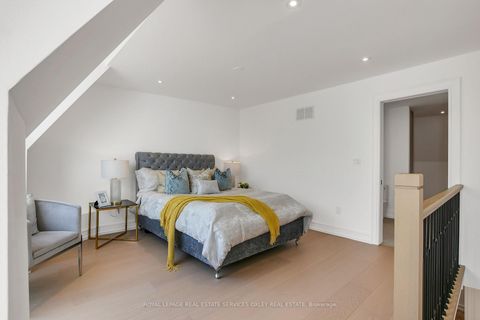 Photo 16 at 195 Albany Avenue, Annex, Toronto