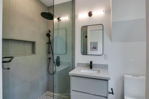Photo 25 at 195 Albany Avenue, Annex, Toronto