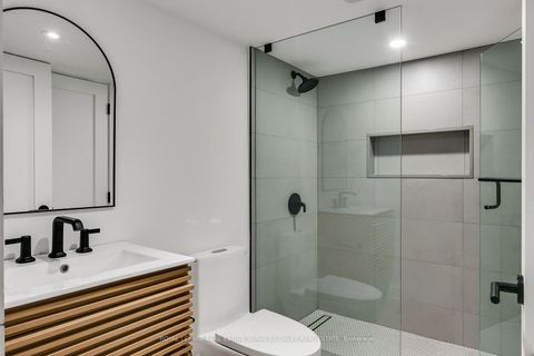 Photo 36 at 195 Albany Avenue, Annex, Toronto