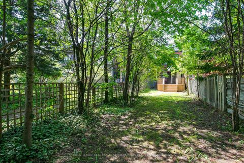 Photo 39 at 195 Albany Avenue, Annex, Toronto