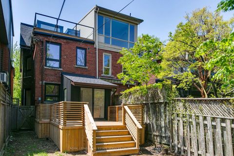 Photo 40 at 195 Albany Avenue, Annex, Toronto