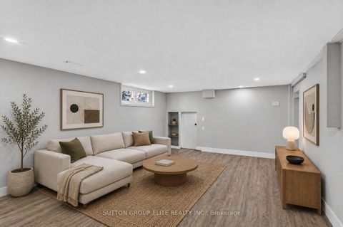 Photo 23 at 19 Hardwick Court, West Deane, Toronto
