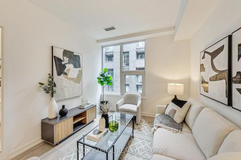 Photo 4 at 611 - 55 Mercer Street, Waterfront Communities C1, Toronto