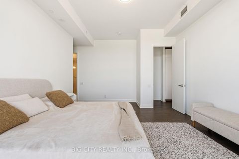 Photo 33 at 2002 - 33 Frederick Todd Way, Thorncliffe Park, Toronto