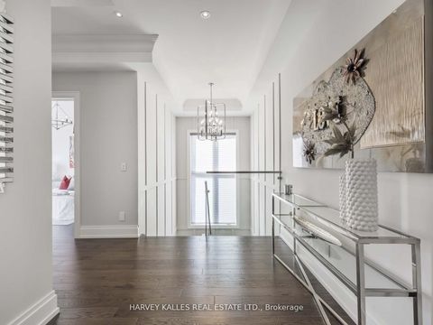 Photo 20 at 10 Malaren Road, Maple, Vaughan