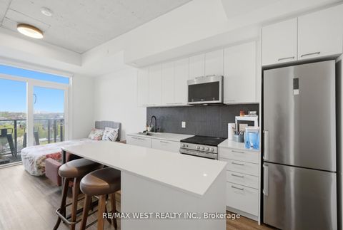 Photo 3 at 801 - 1808 St. Clair Avenue W, Junction Area, Toronto