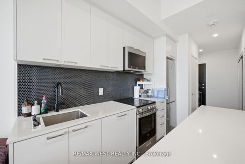 Photo 5 at 801 - 1808 St. Clair Avenue W, Junction Area, Toronto