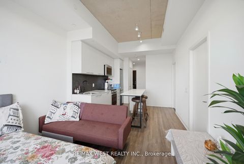 Photo 11 at 801 - 1808 St. Clair Avenue W, Junction Area, Toronto