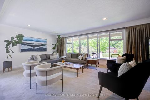 Photo 5 at 26 Hearthstone Crescent, Branson, Toronto
