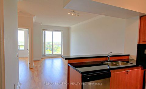Photo 1 at 808 - 1 Clairtrell Road, Willowdale East, Toronto