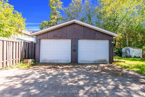Photo 23 at 48 Cartier Crescent, Crosby, Richmond Hill
