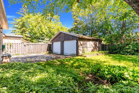 Photo 24 at 48 Cartier Crescent, Crosby, Richmond Hill