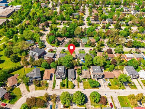Photo 31 at 48 Cartier Crescent, Crosby, Richmond Hill