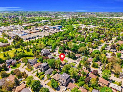 Photo 32 at 48 Cartier Crescent, Crosby, Richmond Hill