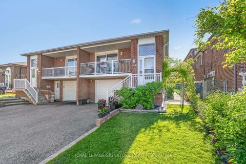 Photo 0 at 164B Edmonton Drive, Pleasant View, Toronto