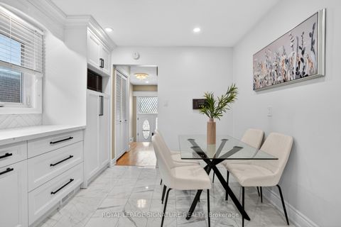 Photo 7 at 164B Edmonton Drive, Pleasant View, Toronto