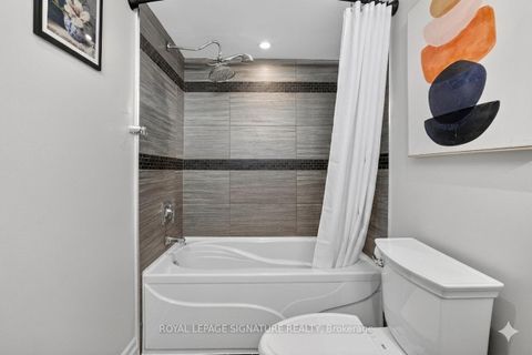 Photo 16 at 164B Edmonton Drive, Pleasant View, Toronto
