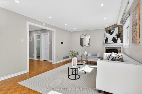 Photo 21 at 164B Edmonton Drive, Pleasant View, Toronto