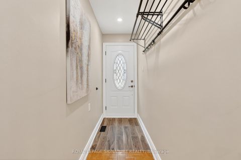 Photo 34 at 164B Edmonton Drive, Pleasant View, Toronto