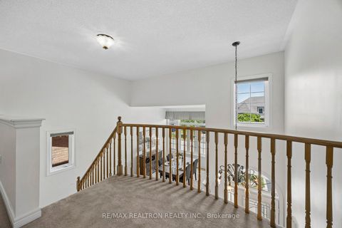 Photo 26 at 30 Trelawny Road, Greensborough, Markham