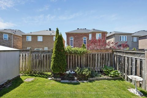 Photo 41 at 30 Trelawny Road, Greensborough, Markham