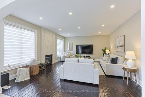 Photo 5 at 18 Wyndance Way, Rural Uxbridge, Uxbridge