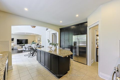 Photo 8 at 18 Wyndance Way, Rural Uxbridge, Uxbridge