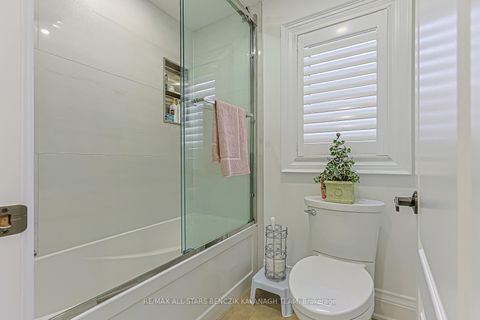 Photo 18 at 18 Wyndance Way, Rural Uxbridge, Uxbridge