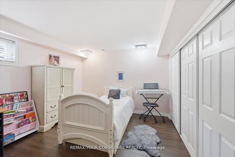 Photo 30 at 35 Sunvale Drive, Richview, Toronto