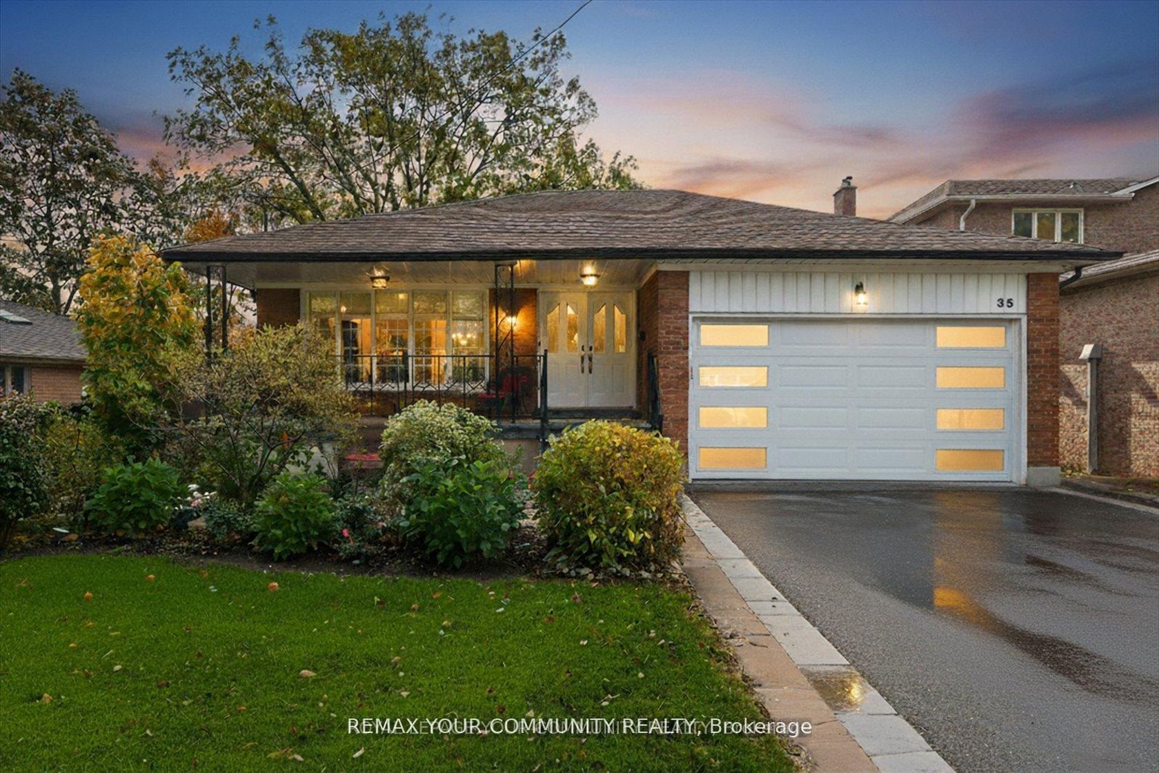 35 Sunvale Drive, Richview, Toronto 