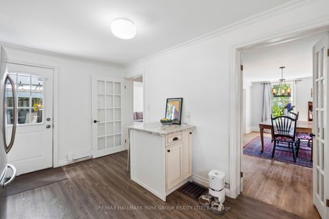 Photo 14 at 37 Arnold Crescent, Mill Pond, Richmond Hill