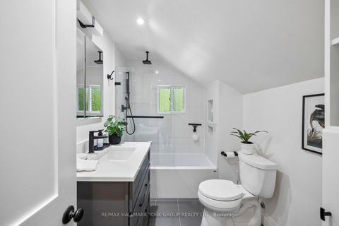 Photo 24 at 37 Arnold Crescent, Mill Pond, Richmond Hill