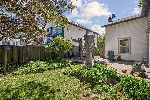 Photo 32 at 37 Arnold Crescent, Mill Pond, Richmond Hill