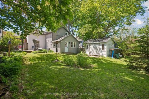 Photo 34 at 37 Arnold Crescent, Mill Pond, Richmond Hill